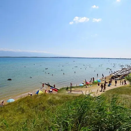 Mira Sabunike Near The Sandy - By Ta Leut Agency Lejlighed *
