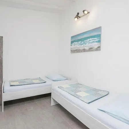 Apartment Mira Near The Sandy - By Ta Leut Agency *
