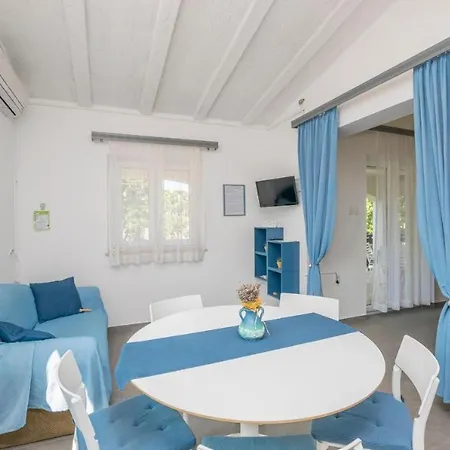Lejlighed Mira Sabunike Near The Sandy - By Ta Leut Agency Privlaka (Zadar)