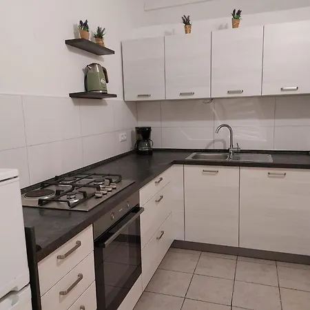 Apartment Mira Sabunike Near The Sandy - By Ta Leut Agency